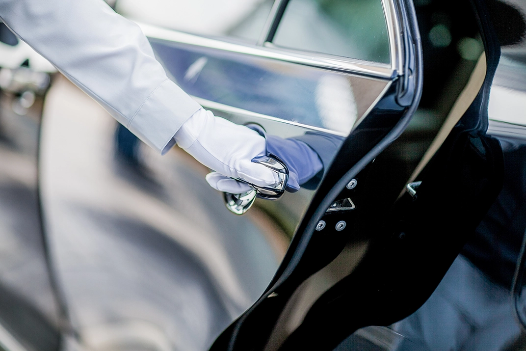 Book Private Black Car Service in Los Angeles - Beverly hills Concierge