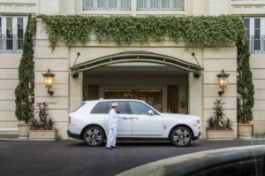 The Peninsula Hotel Private Black Car Service