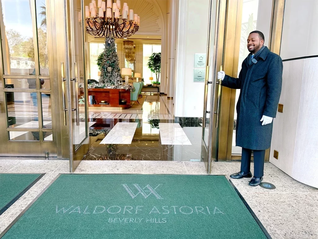 The Waldorf Astoria Private Black Car Service